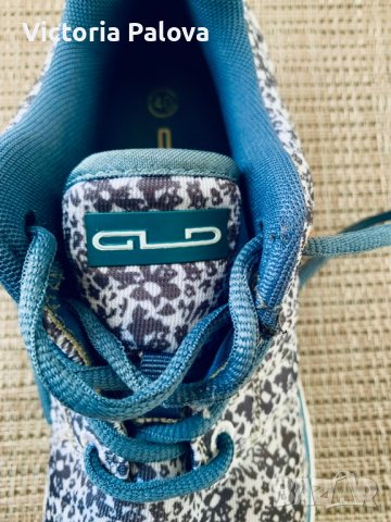 Красиви леки маратонки GLO оригинал, снимка 4 - Маратонки - 37407021