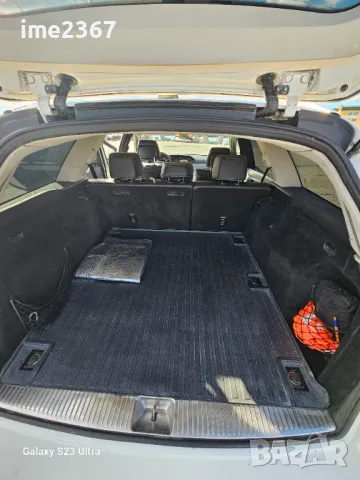 Мерцедес Е клас, снимка 8 - Автомобили и джипове - 48780580