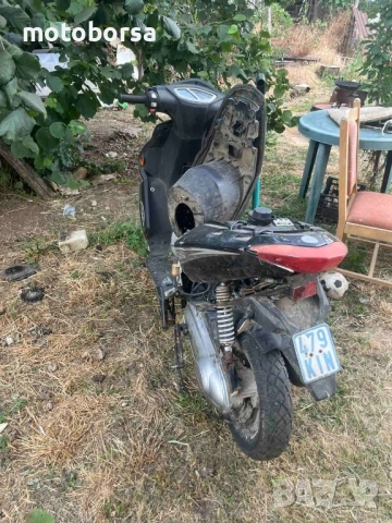 Китайски скутер 50 4т НА ЧАСТИ 