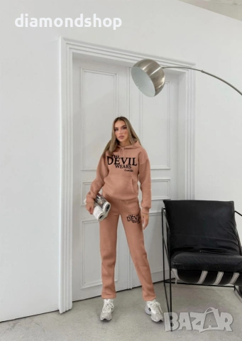 Дамски ватирани комплекти😍, снимка 11 - Спортни екипи - 53345730