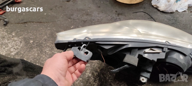 Фар ляв десен Peugeot 308, снимка 4 - Части - 53218355