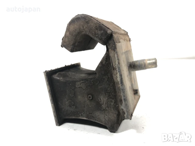 Тампон двигател Nissan Pathfinder 2.5dci 174кс 2008г