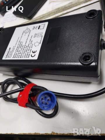 Зарядно BMZ BSC42004000 42V 4A за електрически велосипед , снимка 3 - Аксесоари за велосипеди - 53164253
