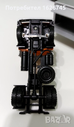 Mercedes-Benz 1633S Conrad 1:50, снимка 5 - Колекции - 52123692