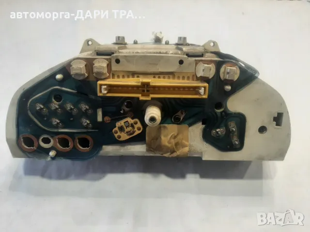 Табло уредно,Километраж за Форд Фиеста МК2 Бензин , снимка 2 - Части - 49230580