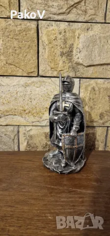 Рицар, снимка 3 - Статуетки - 49741279