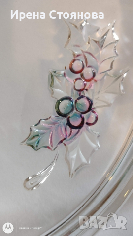 Кристален поднос за торта Holiday Bloom by Mikasa Poinsettia, снимка 6 - Чинии - 44872982