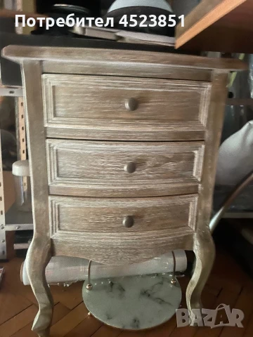 Шкаф, снимка 2 - Шкафове - 50953386