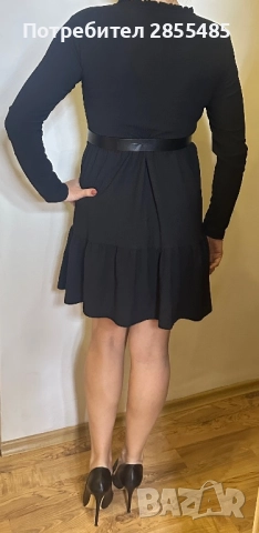 Рокля черна, разкроена, снимка 3 - Рокли - 52096969