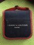 Чанта Tommy Hilfiger за дискове - СД, снимка 1 - Дронове и аксесоари - 28425574