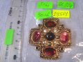 ПОЗЛАТЕНА СТАРА КРЪСТОВИДНА РЕТРО АРТ БРОШКА с ШЛИФОВАНИ ЦВЕТНИ КРИСТАЛИ 29501, снимка 2