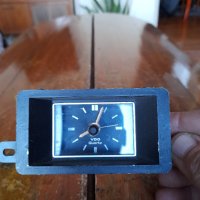 Стар Автомобилен часовник VDO Quartz, снимка 2 - Други ценни предмети - 43595853