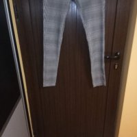 кариран еластичен клин панталон, снимка 2 - Панталони - 28182799