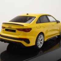 Audi RS3 2022 - мащаб 1:43 на IXO моделът е нов в PVC дисплей-кейс, снимка 2 - Колекции - 43516013