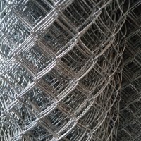 Оградна мрежа плетена 10 м. / 150 см. Отвори 4 см х 4 см (цената е за КГ), снимка 2 - Строителни материали - 28747321