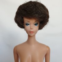 Винтидж кукли Барби Bubblecut Barbie 1961, снимка 5 - Кукли - 44070762