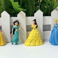 Малки Дисни принцеси и герои малки пластмасови фигурки за игра и украса на торта, снимка 2 - Други - 27134550