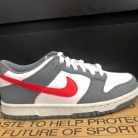 Маратонки оригинални NIKE DUNK LOW NEXT NATURE SMOKE GREY LIGHT CRIMSON, снимка 3 - Детски маратонки - 43386768