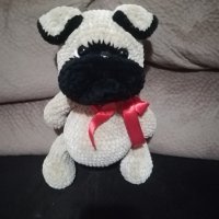 Плетено куче-Мопс, снимка 2 - Плюшени играчки - 43491051