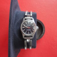 Немски дамски часовник Isoma 17 Jewels Automatic, снимка 3 - Дамски - 43526476