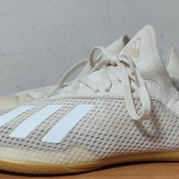 Adidas. Футболни обувки, стоножки. 38, снимка 1 - Футбол - 43905481