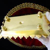 Кралски бронзов съд,барок. , снимка 4 - Антикварни и старинни предмети - 36673910