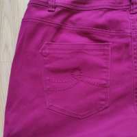 Дамски панталон тип дънки Л размер, снимка 10 - Дънки - 37146023