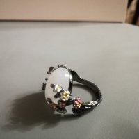 Прекрасен дамски пръстен със сребърно покритие S925, с красив камък с отблясъци и нежни цветя, снимка 4 - Пръстени - 27525617