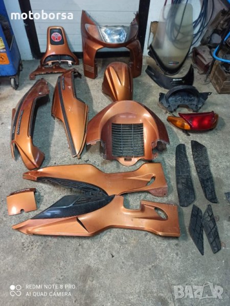 Suzuki Burgman 250/400 99г, снимка 1