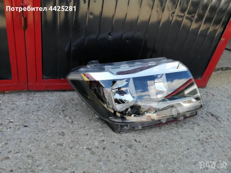 Десен фар за Volkswagen Crafter след 2017 година., снимка 1