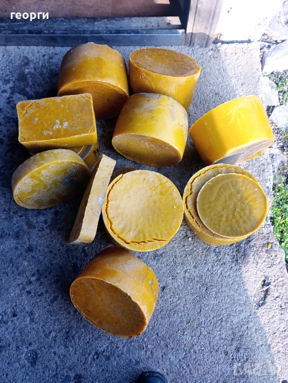 Продавам пчелен восък, снимка 1