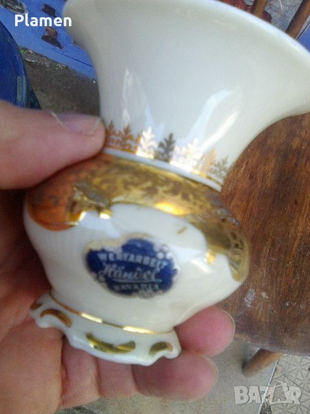 Порцеланова баварска вазичка, снимка 1