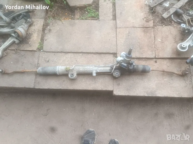 Рейка за Мерцедес Е-класа W210, снимка 1