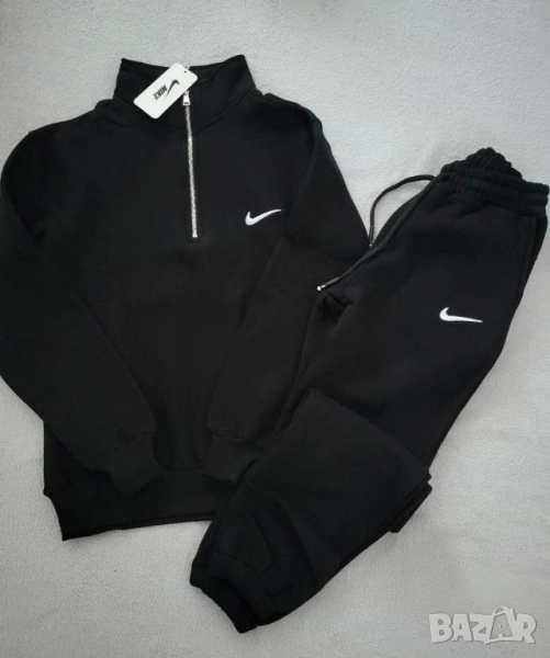 дамски екип Nike , снимка 1