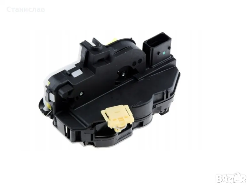 Opel Astra J Брава за задна лява врата, снимка 1