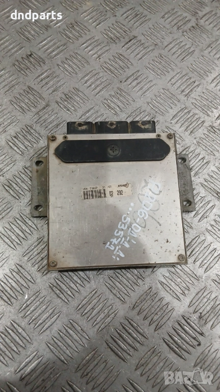 Компютър Peugeot 206 1.1i 2001г. 9645243180 IAW48P2.70 , снимка 1