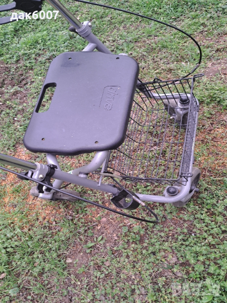 Проходилка с кошница, снимка 1