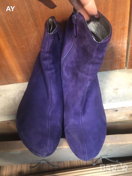Дамски боти естествен велур, снимка 1