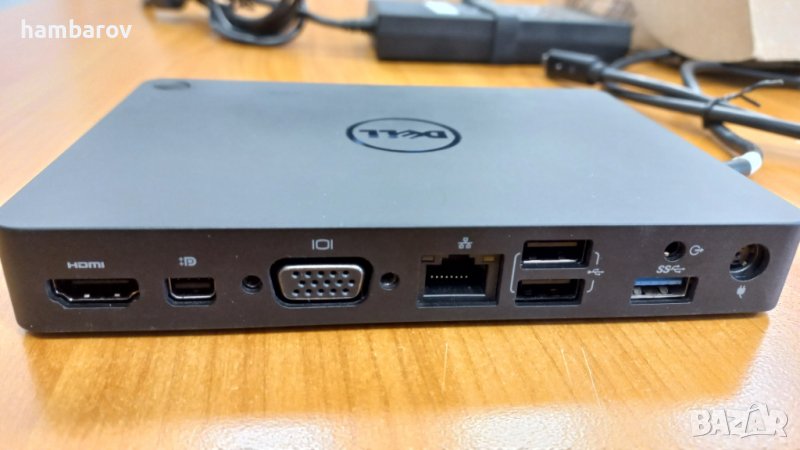 Докинг станция Dell WD15  с 130W захранване и USB-C кабел, снимка 1