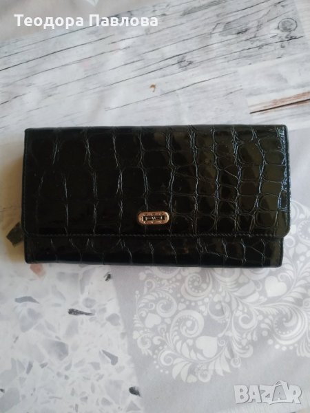 Дамско портмоне, снимка 1
