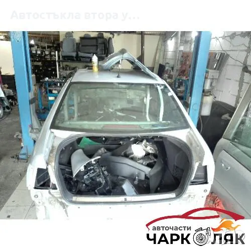 стъкло задно за бора седан 2000, снимка 1