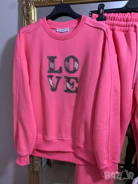 дамски екипи , снимка 1