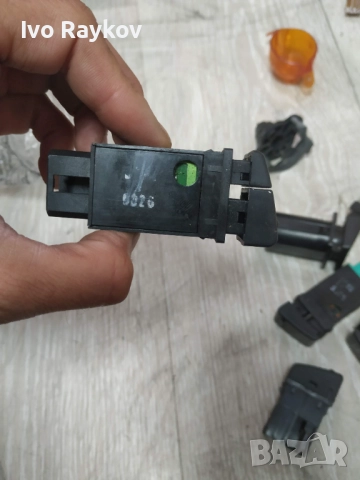 Бутони , чистачки, авариини, подгрев за Kia Sephia , KIA Shuma , снимка 3 - Части - 51455230