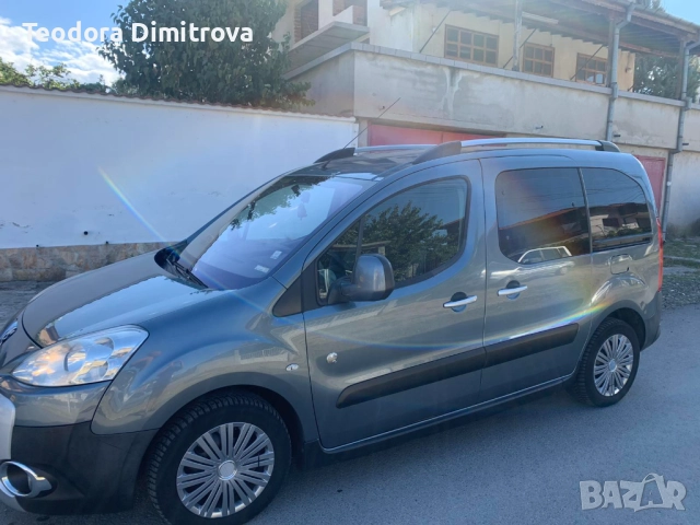 Продава се, снимка 9 - Автомобили и джипове - 51949982