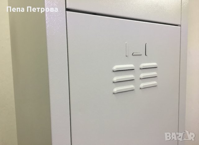 Метален гардероб/шкаф троен 185х120х40 см, модел TB03, снимка 2 - Гардероби - 27232775