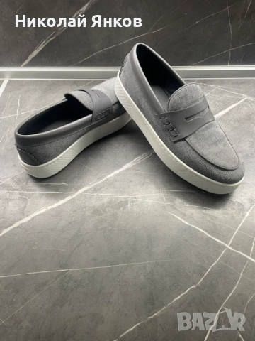 Обувки Christian Louboutin, снимка 3 - Ежедневни обувки - 53419226