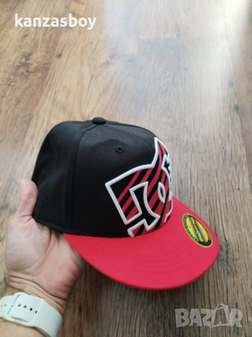 DC hat - страхотна ловна шапка КАТО НОВА, снимка 4 - Шапки - 51812787