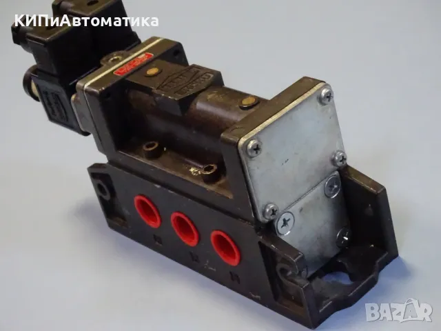 пневматичен разпределител SHOKU-HERION 5BC-04F solenoid valve 100VAC, снимка 2 - Резервни части за машини - 48588012