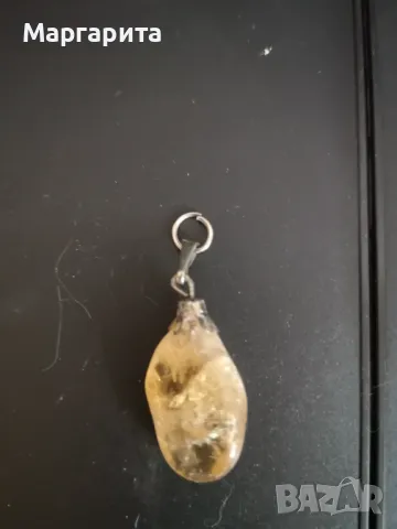 висулка от необработен кварц и сребро, снимка 3 - Колиета, медальони, синджири - 49968632