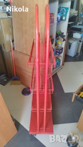 Метален стелаж с рафтове 146/70/30см червен с колела, снимка 4 - Стелажи и щандове - 51789906